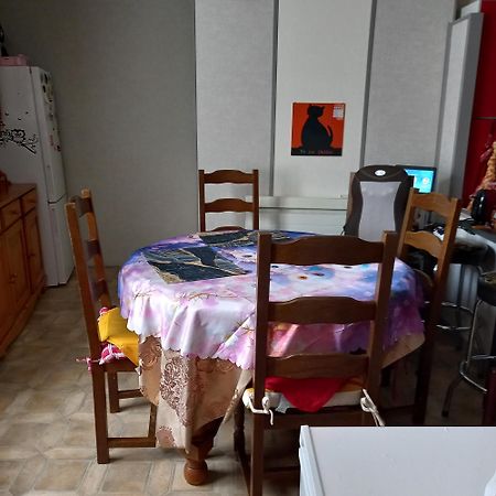 Une Chouette Maison Arcay  Εξωτερικό φωτογραφία